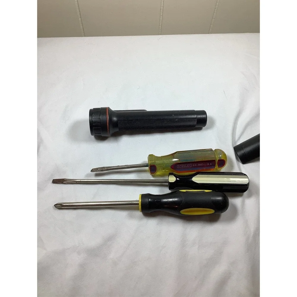 Stanley Screwdriver & GE Flashlight Tool Lot